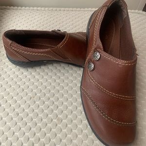 COPY - Clarks, size 8